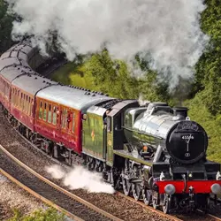 Steam Train passes through Llangunllo 2024