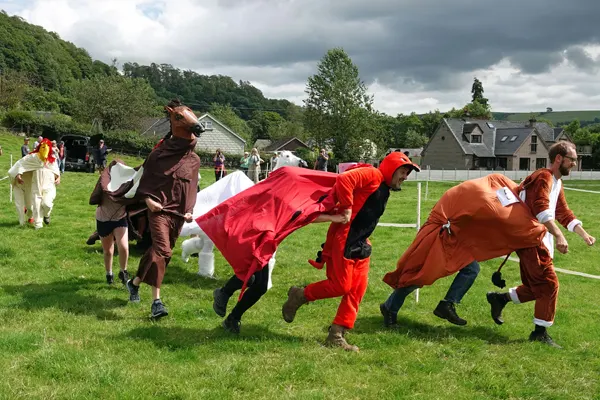 Pantomime Horse Derby Llangunllo 2024